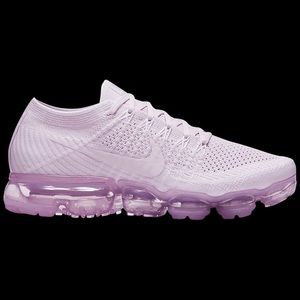 Women’s Nike Air VaporMax Light Violet